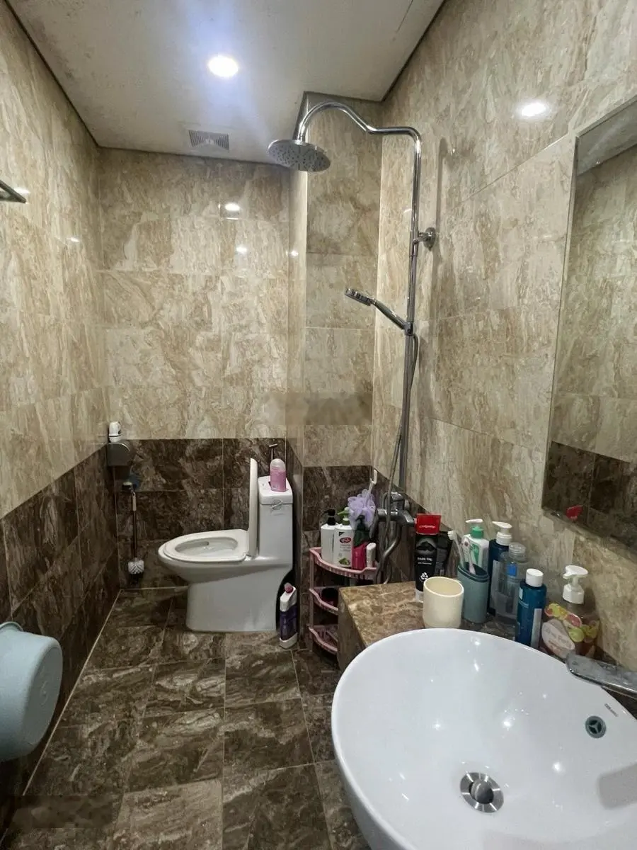 Bán căn CCMN 62.9m2 ngay sát mặt phố Đình Thôn dòng tiền khoảng 50 triệu/tháng giá 13 tỷ
