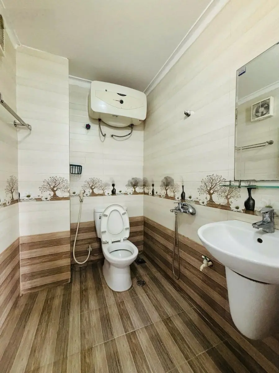 Nhà mới thuỵ khuê 60m- 5 tầng- mặt tiền 6m- ngõ thông-3thoáng- gần hồ