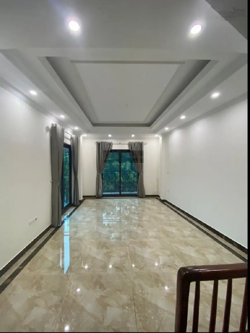 Bán nhà mặt phố Đa Sỹ, Hà Đông, lô góc 2 mặt tiền 55m2, 5 tầng, thang máy, giá 14,78 tỷ