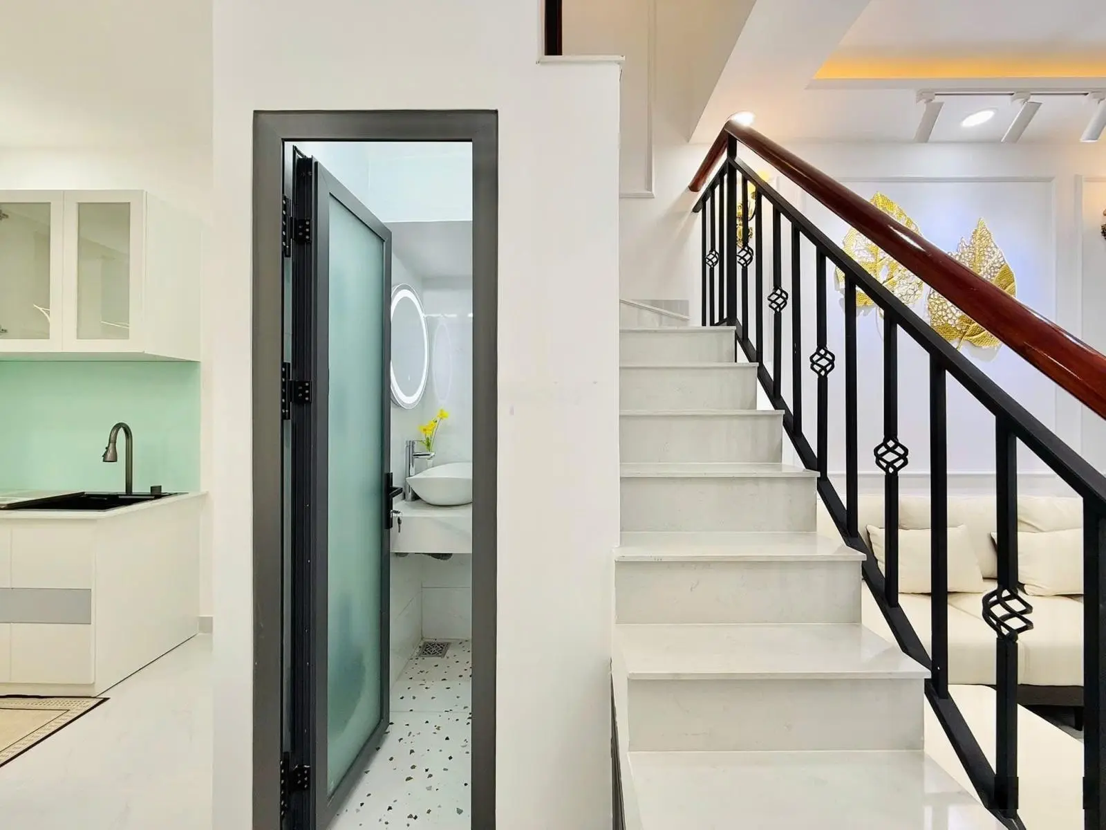 Ngộp ngân hàng cắt lỗ bán nhà 1 trệt 1 lầu Lê Tấn Bê, An Lạc, Bình Tân, 85m2, SHR, LH: 0372 496 297