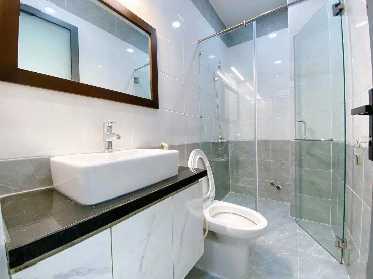 Bán NR 4PN, 5WC, 80m2 tại Đào Tông Nguyên, 6,8 tỷ VND
