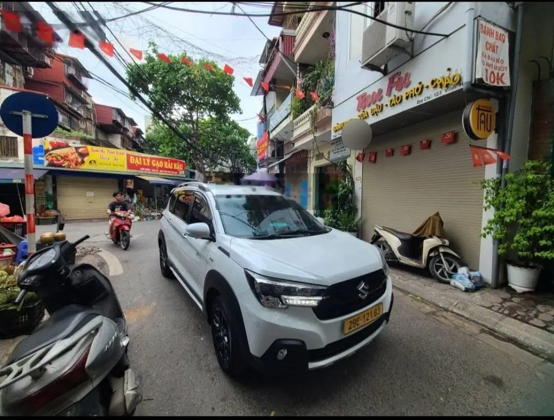 Nhà bán Mặt Phố vĩnh hồ Đống Đa.40m x 4T. Mt.3.4m. Giá = 16.5 Tỷ