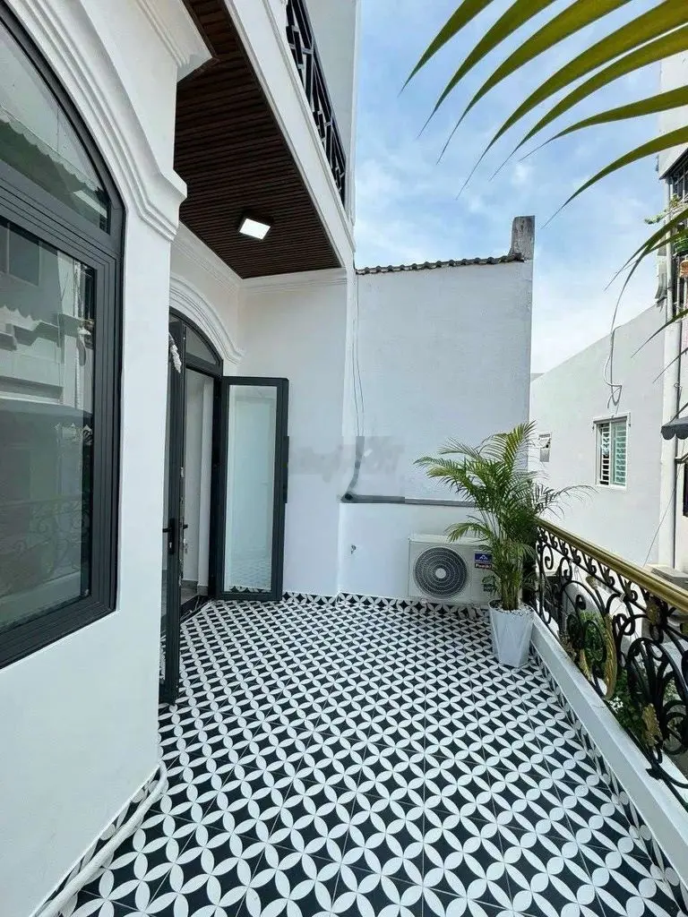 BÁN NHÀ PHỐ 3 LẦU HẺM LÊ VĂN LƯƠNG, P. TÂN KIỂNG QUẬN 7