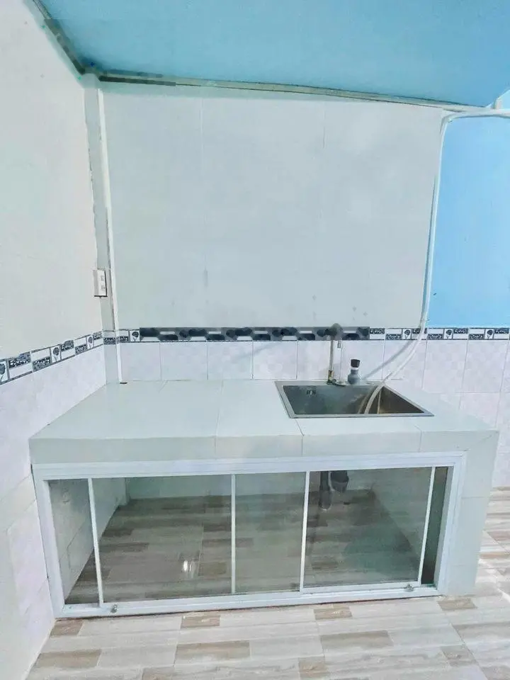 Dãy trọ 10Phòng đang kinh doanh tốt tại đường Phan Văn Đối , Hóc Môn gần chợ Bà Điểm, sổ sẵn, 180m2