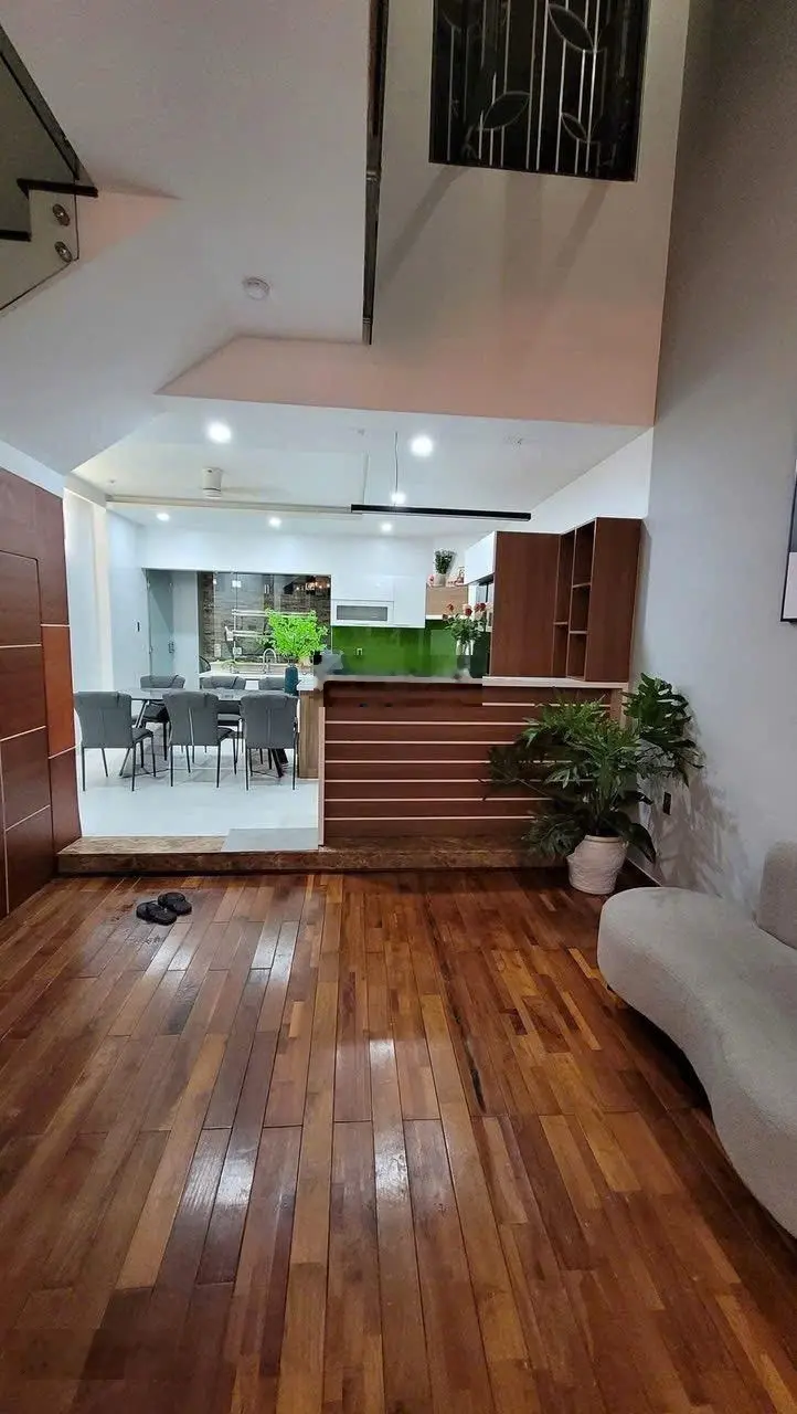 Nhà hoàng đức lương - 100m2 - 4 tầng - gần biển - nhà kiên cố gần vincom - 12.7 tỷ