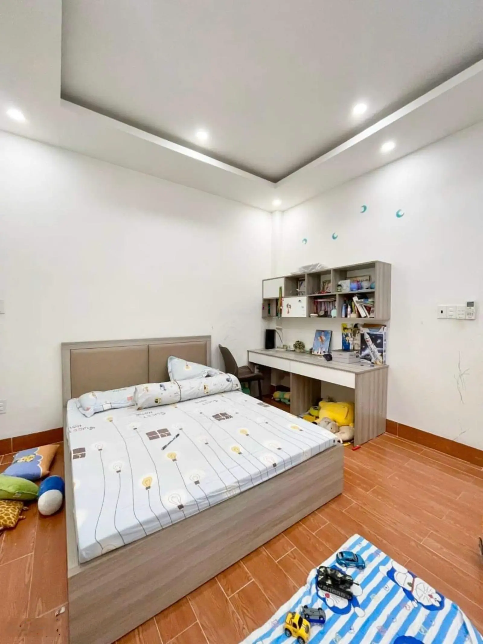 Bán nhà HXH Đặng Thùy Trâm, Quận Bình Thạnh, 55m2 nhỉnh 2.6 tỷ, SHR