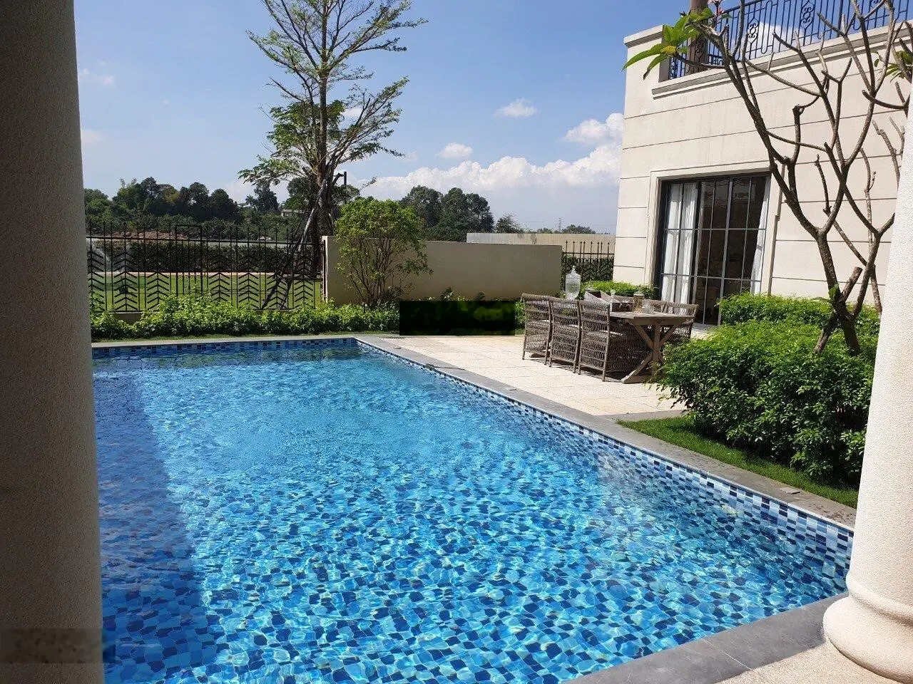 Cực Hot! Cần bán dinh thự view sông tại đảo swanbay đơn giá 130tr/m2.