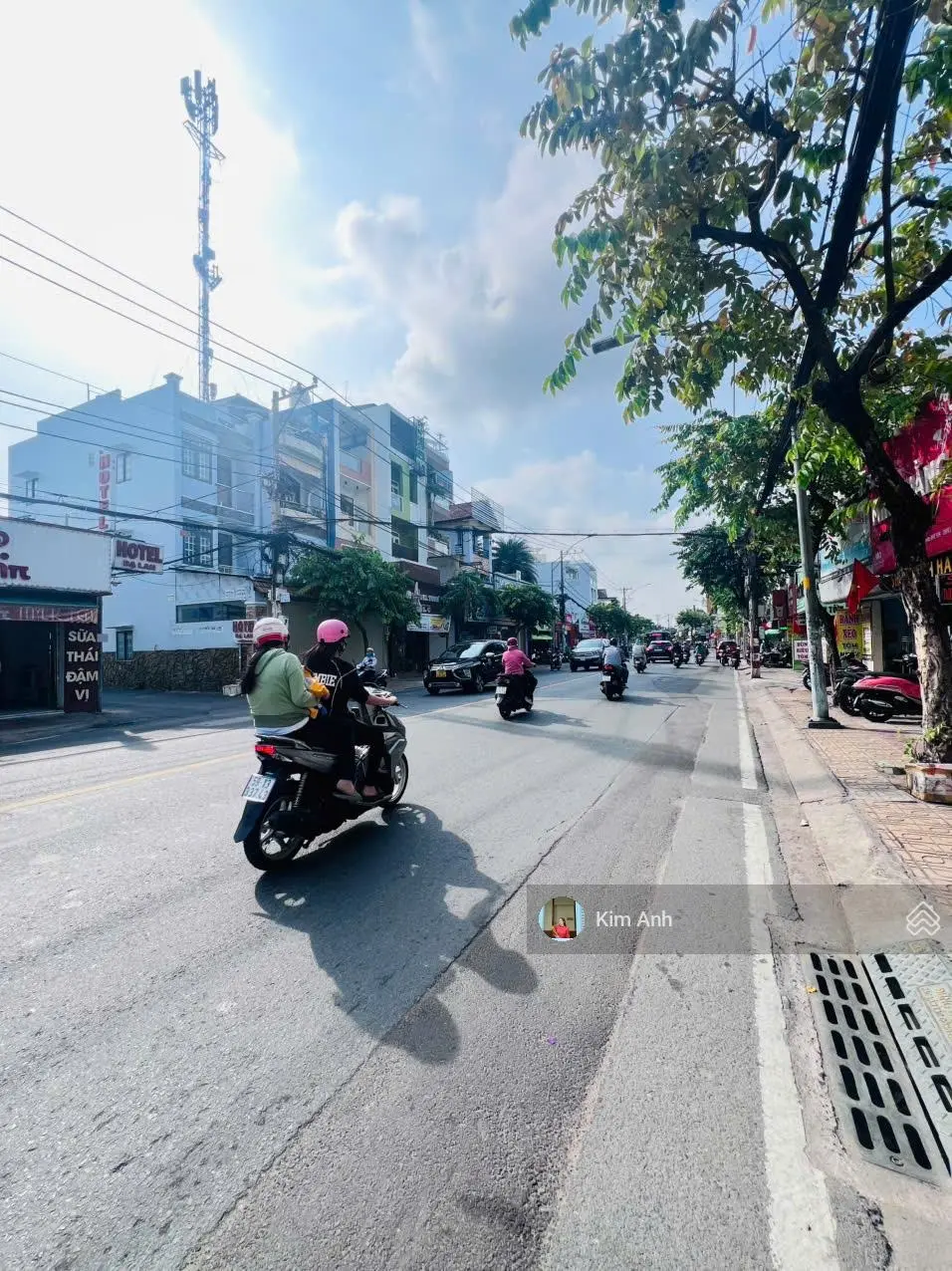 Bán nhanh nhà 3 tầng mặt tiền kinh doanh sầm uất Đặng Văn Bi, công nhận đủ - không quy hoạch