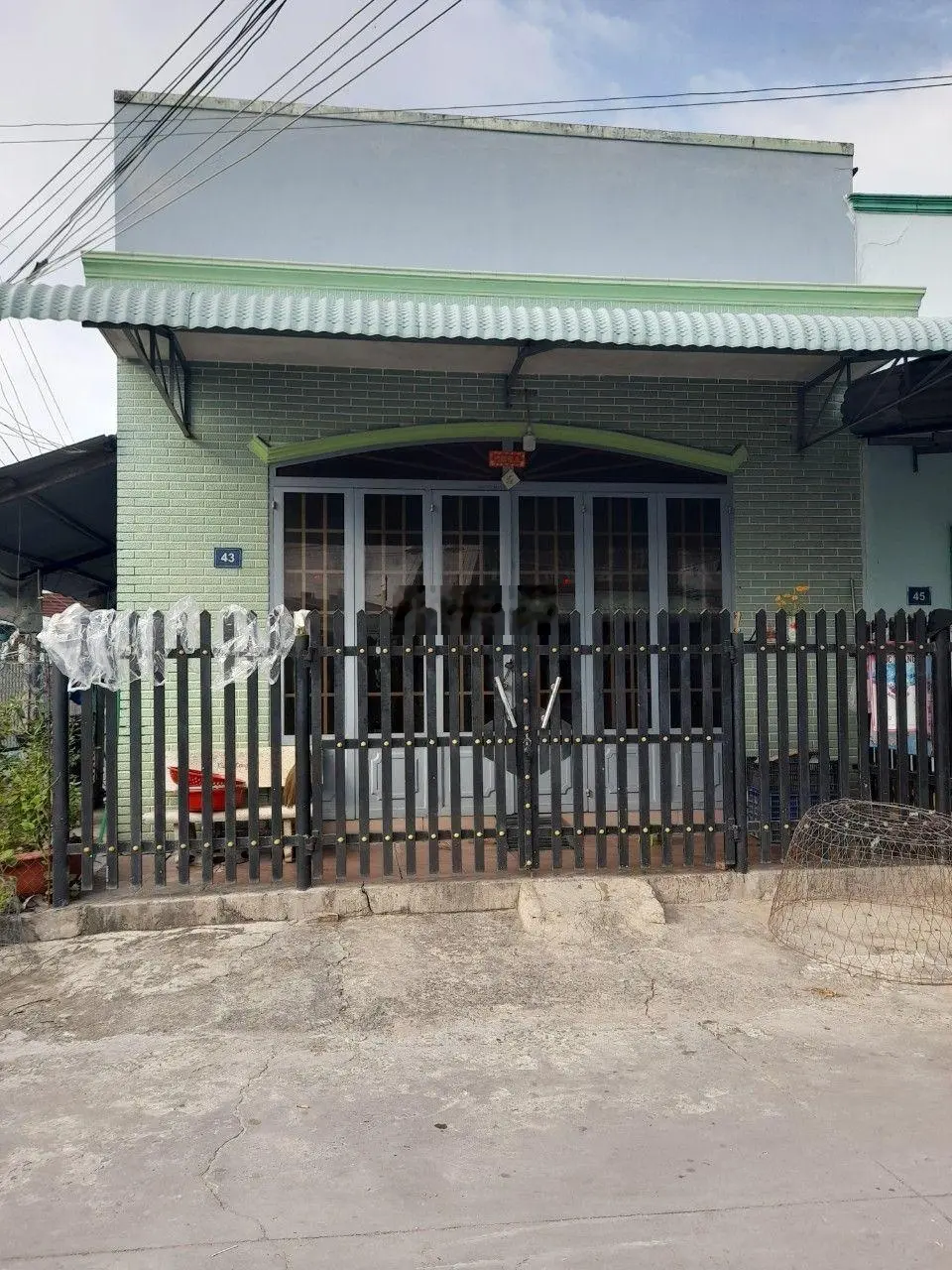 Nhà đẹp 3 mặt tiền ngay trung tâm thị trấn Gò Dầu, Tây Ninh 149.5m2