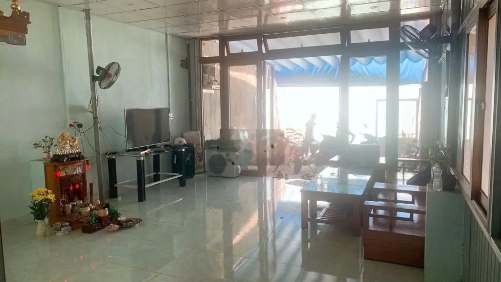 Nhà Đổ Mê Kiên Cố- Móng 4 Tầng DT Khủng Gần 150m-Ngang 5m-chỉ 2 tỷ250