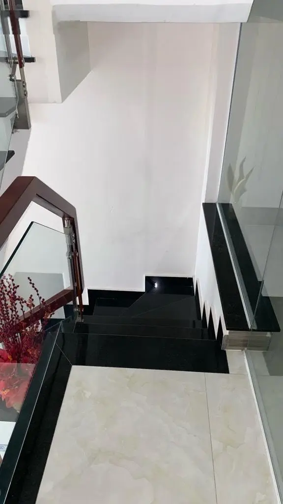 Bán nhà ngay Nguyễn Văn Lượng 40m2 chỉ nhỉnh 5 tỷ - liền kề Cityland - Lotte Mart
