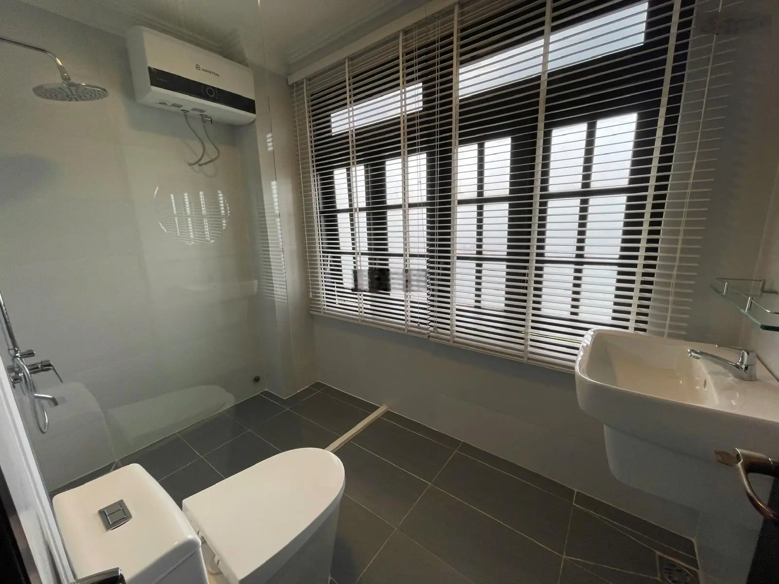 Nhà 3 tầng đẹp 88/26 Lê Hồng Phong - P. Phước Hải - TTTP Nha Trang