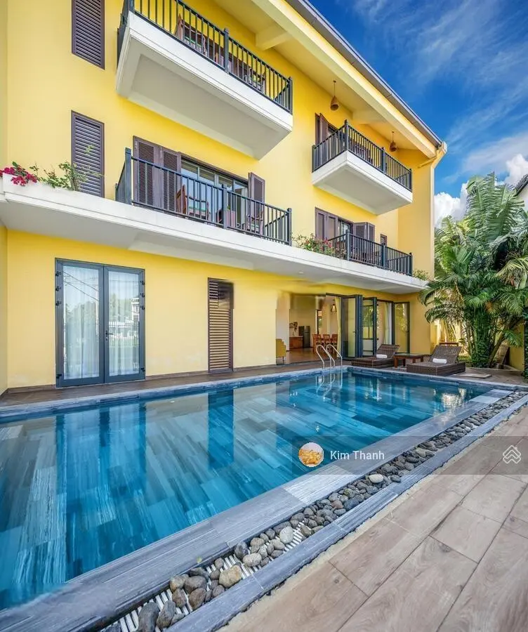 Bán gấp khu resort 30 phòng VIP Cửa Đại DT 2.813m² doanh thu 1 tỷ/tháng giá chỉ 90 tỷ