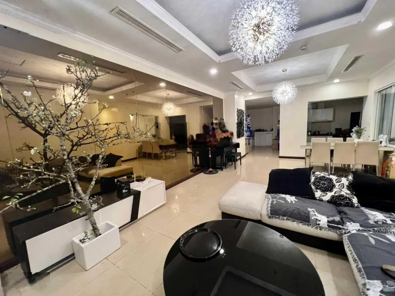 Chính chủ căn góc 90m2 3PN view hồ tòa Licogi 13 sổ đỏ, giá chỉ 4 tỷ, miễn trung gian LH 0336 730 ***