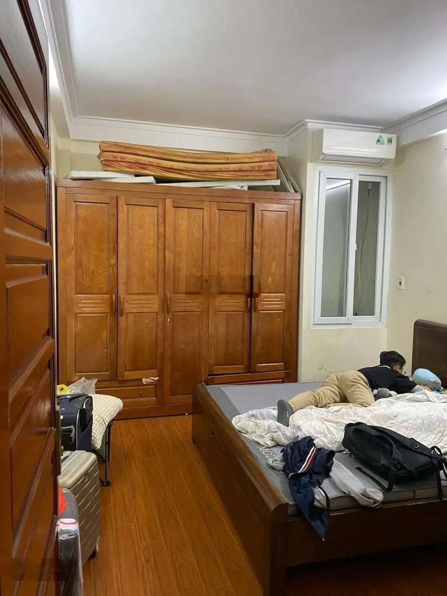 Bán Nhà Phùng Khoang.45M2.Xây 4 Tầng.4 Phòng Ngủ.Cạnh Ngã Ba Vũ Hữu.Lương Thế Vinh.Giá 7Tỷ490