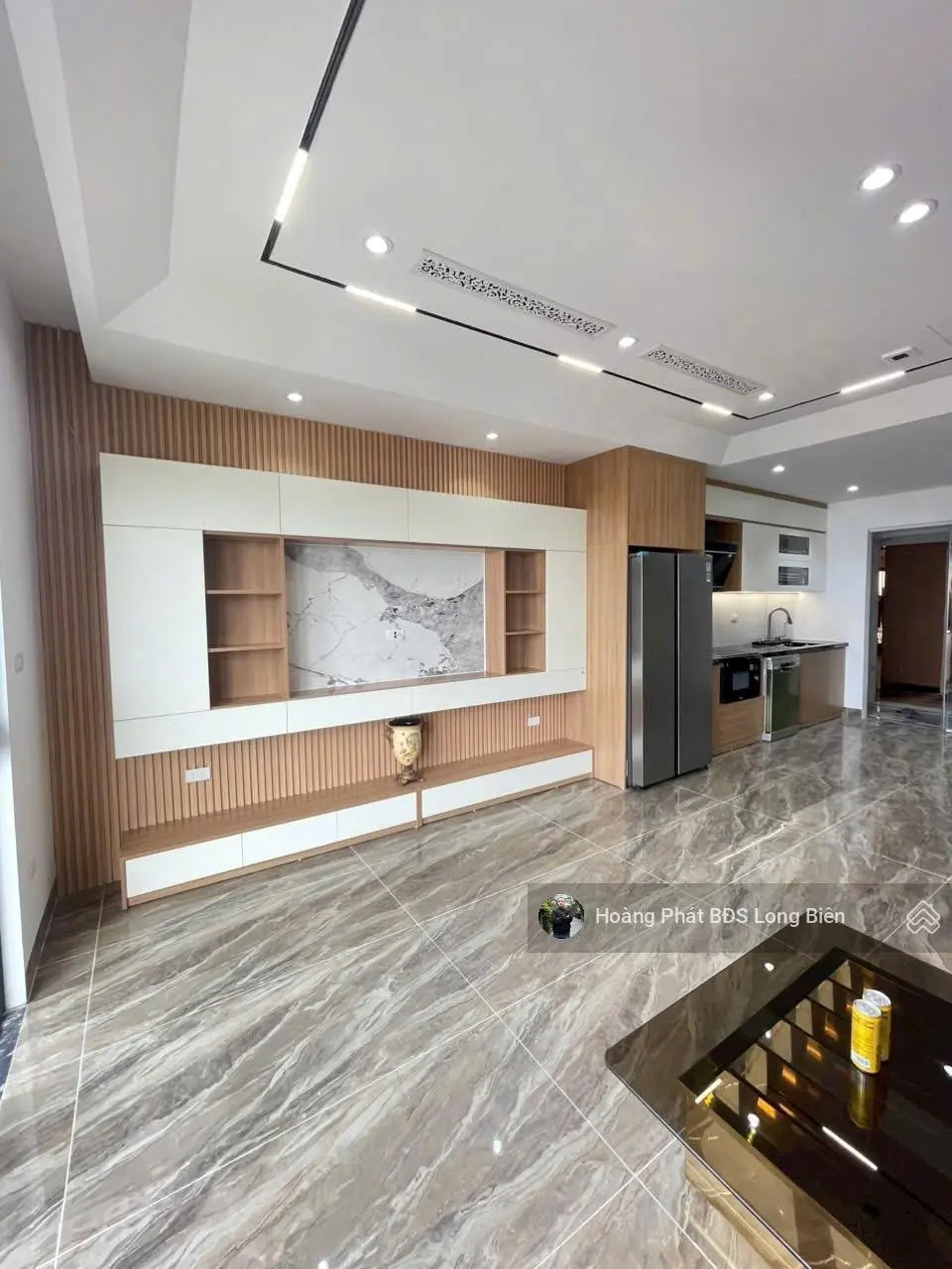 Bán nhà Khu phân lô A38 Tư Đình - Long Biên. Thang máy, Gara Ôtô, Vỉa hè. 60m x 8T. Lh 0965858116
