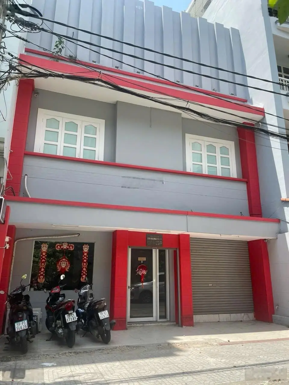 Bán nhà mặt tiền Cư Xá Nguyễn Trung Trực, DT m: 6,2x18m, CN108m2, Giá 17tỷ