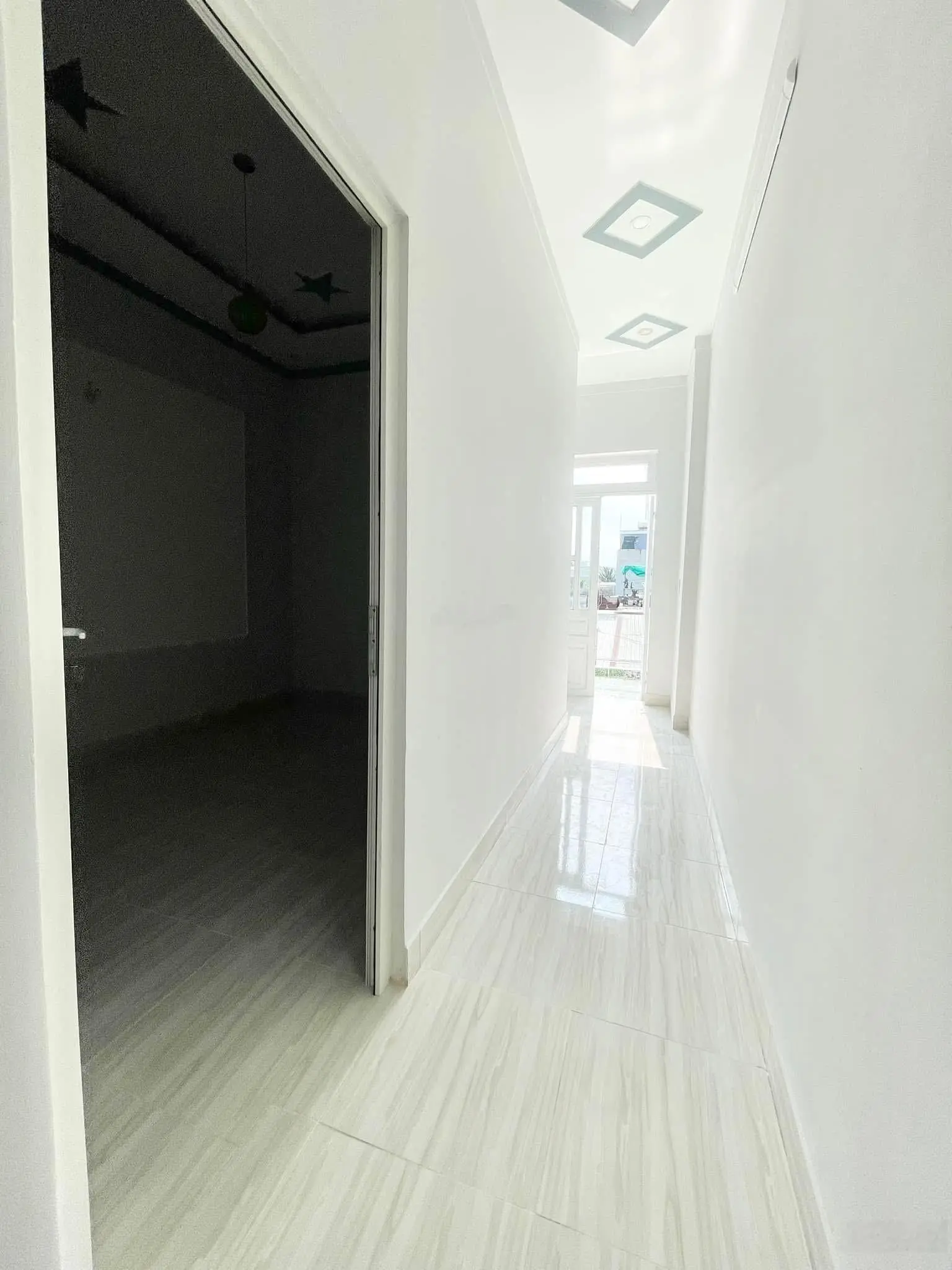 Bán nhà 1 trệt 1 lầu hẻm ngô văn sở, p. dĩ an gần trung tâm hành chính