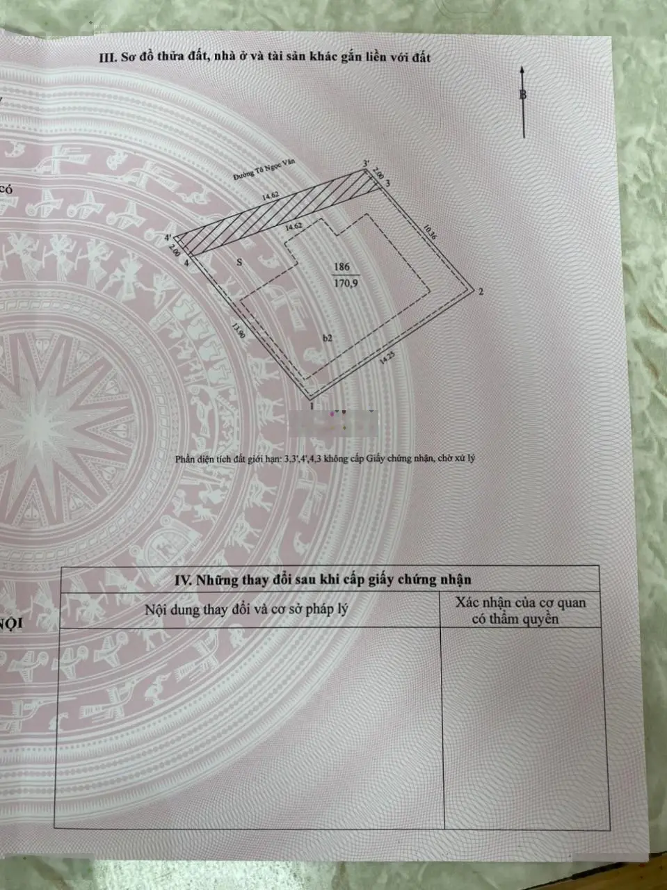 Chính chủ cần bán gấp biệt thự pháp mặt phố Tô Ngọc Vân diện tích 190m2 x 3 tầng