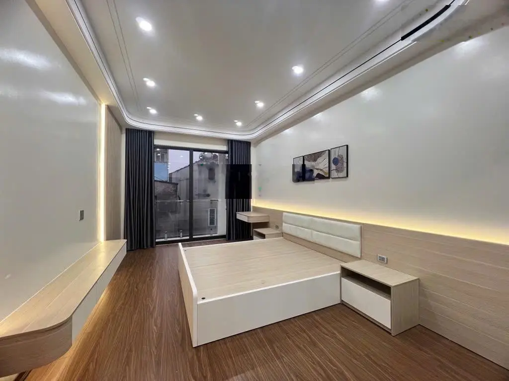 Hiếm Đẹp 6 tầng Thang Máy Nguyễn Văn Cừ Long Biên 45m2 8.9 tỷ gần mặt phố