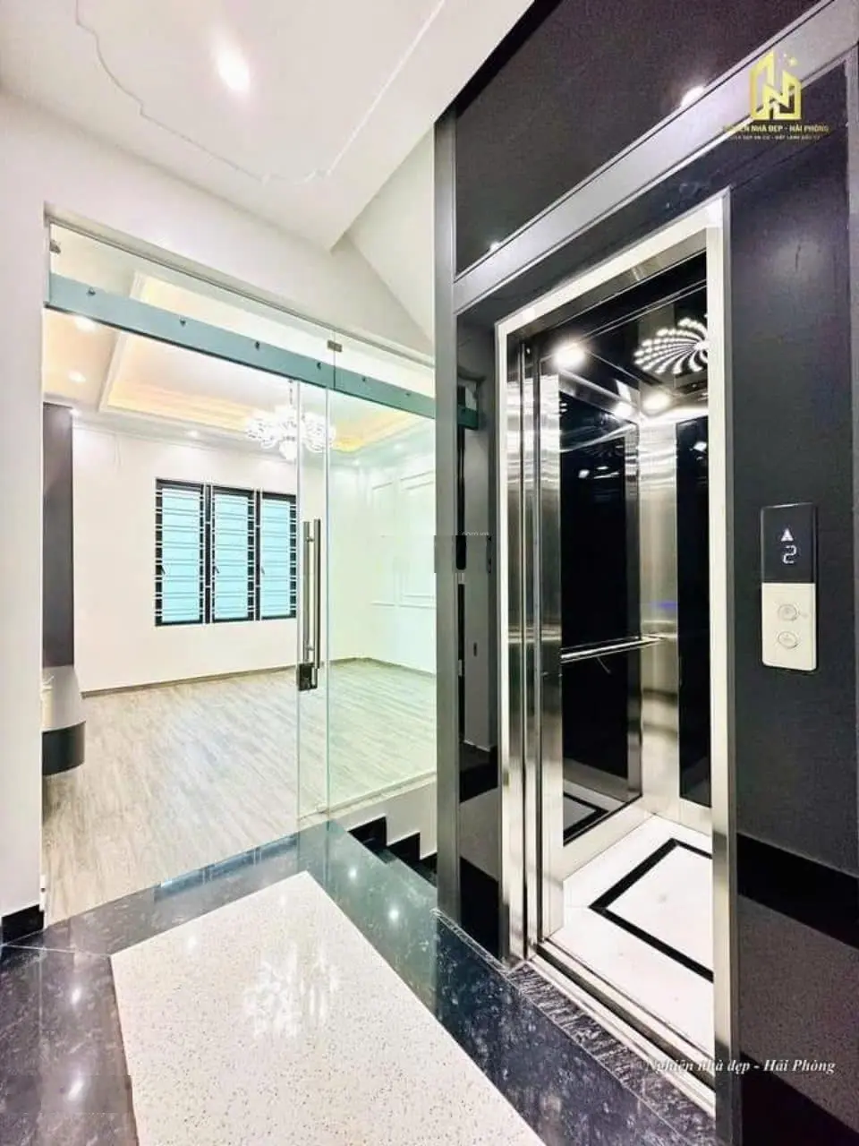 SIÊU PHẨM NHÀ ĐẸP CÓ CẦU THANG MÁY - Đ.LẬP KHU TĐC ĐÀ NẴNG, DT 71.4 m2, 4 tầng, 4 ngủ, 3wc, GR oto