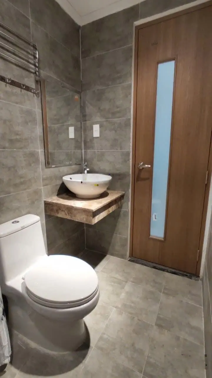 Bán toà căn hộ 5 tầng Hồ Trung Lượng đường 7,5m đảo 2 Hoà Xuân Đà Nẵng giá rẻ