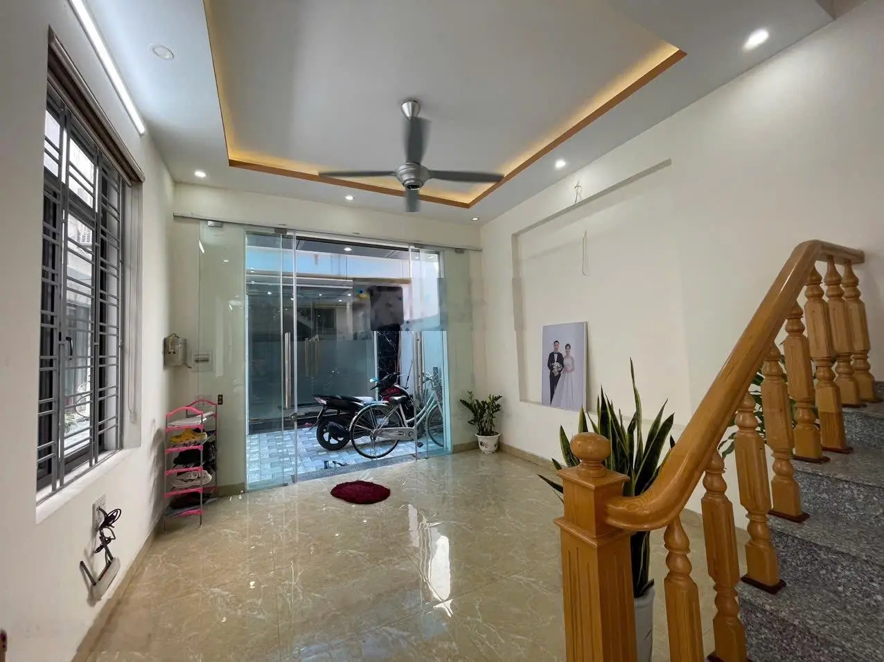 Nhà 3 tầng Dân Xây-Độc Lập-Căn Góc ô tô đỗ cửa zá cực tốt tại Đằng Hải