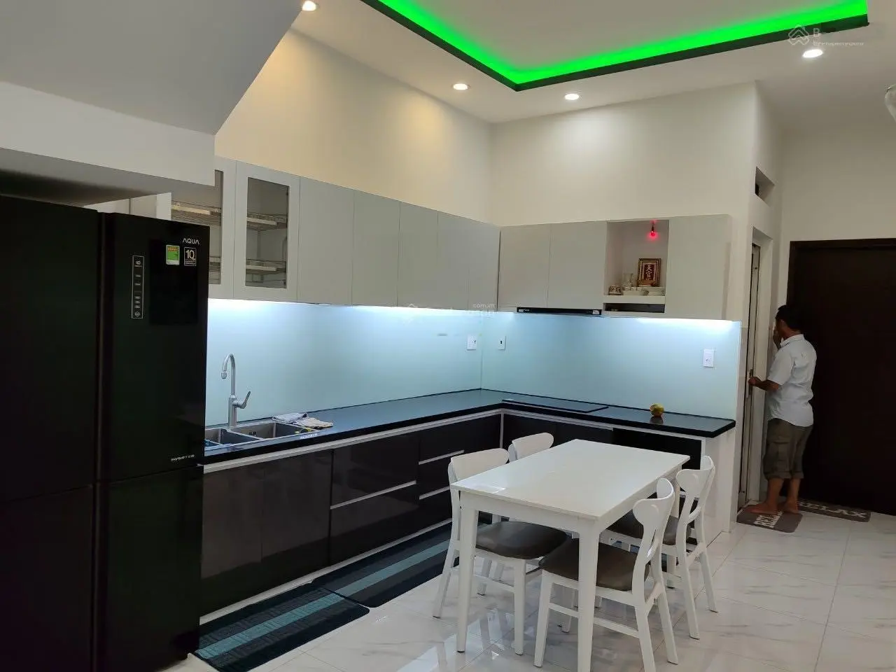 Bán nhà hẻm oto đẹp đường Trần Phú - Vĩnh Nguyên