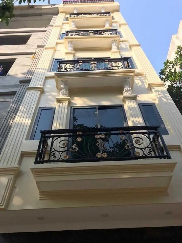 Chính chủ bán gấp nhà 5 tầng xây mới khu Xa La Kiến Hưng Hà Đông ô tô đỗ sát nhà giá chỉ 4.5 tỷ