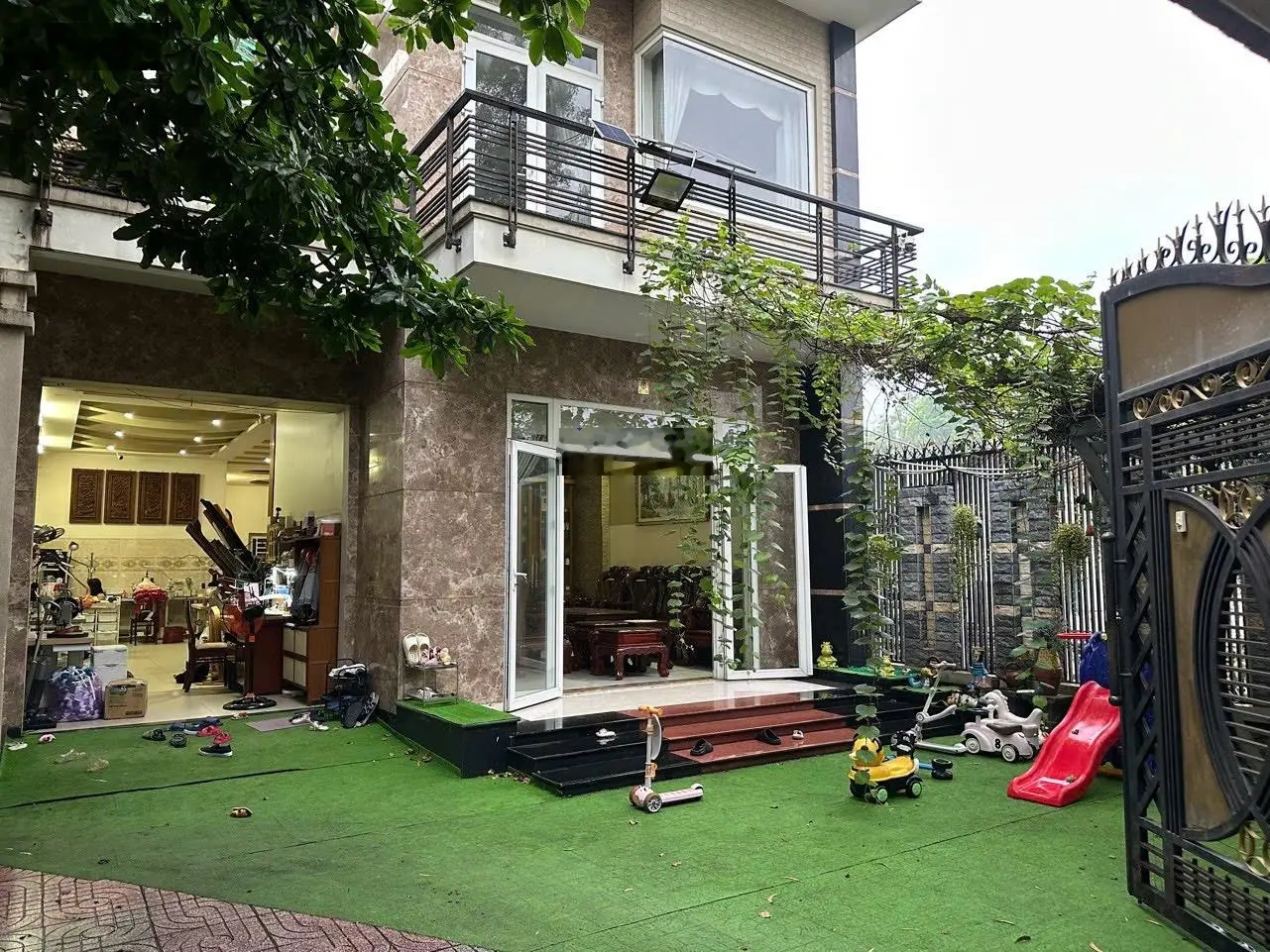 Bán nhà khác tại đường ngay DX 095, Phường Hiệp An, Thủ Dầu Một, Bình Dương, 12 tỷ, 1066 m2