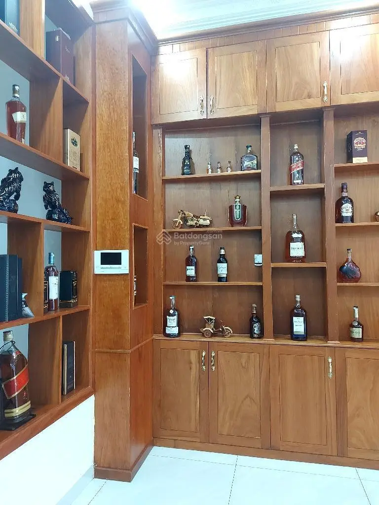 Nhà mặt tiền đường số 2, Phú Mỹ, Q7: 4 tầng, ST, 5,2*12m, 9,3 tỷ, thương lượng, SHR