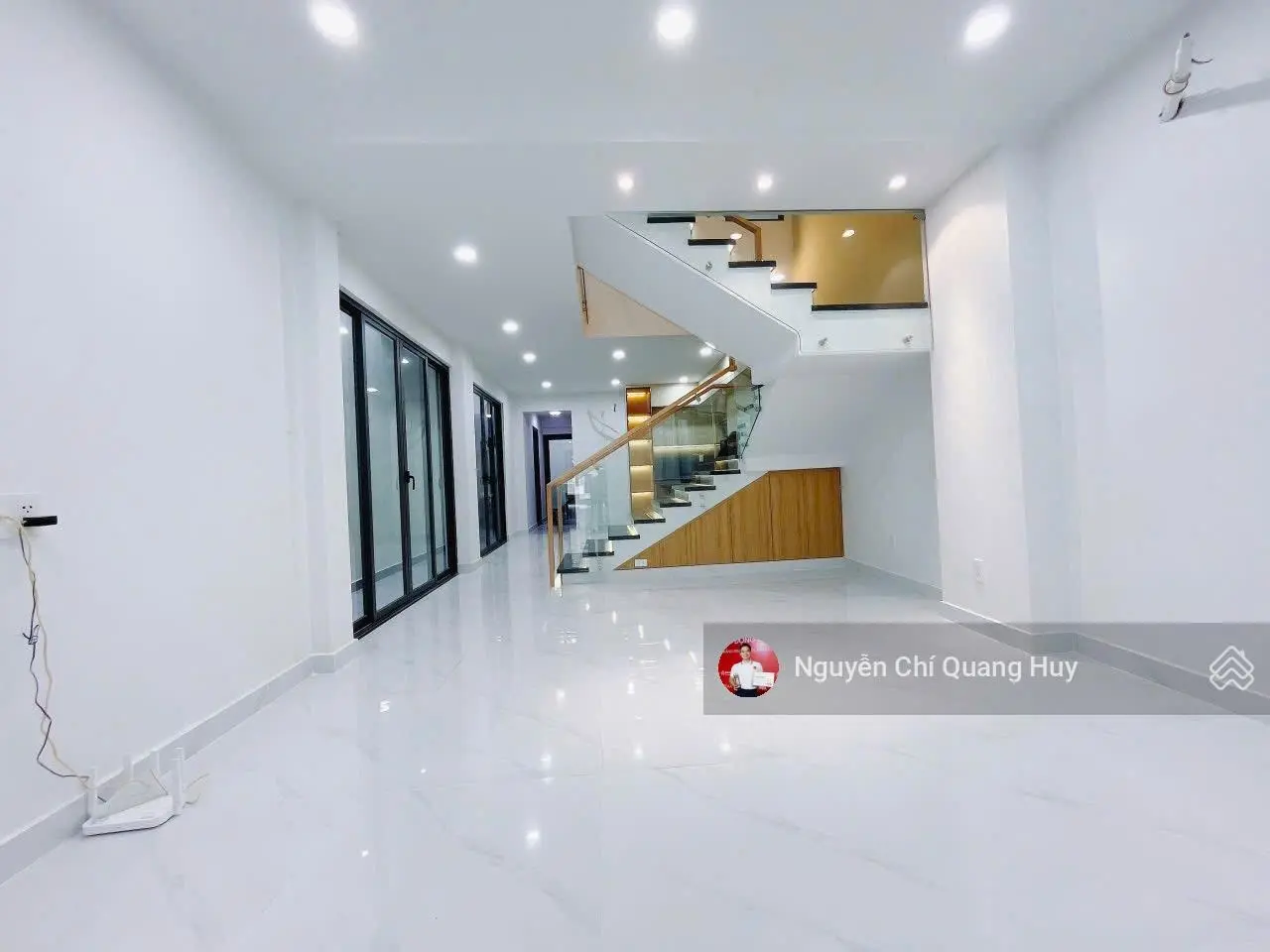 Nhà Phố hiện đại đường 10m 95 Lê Văn Lương- Cách 300m ra Lotte - Tôn Đức Thắng-5m x 20m Giá 11,4 tỷ