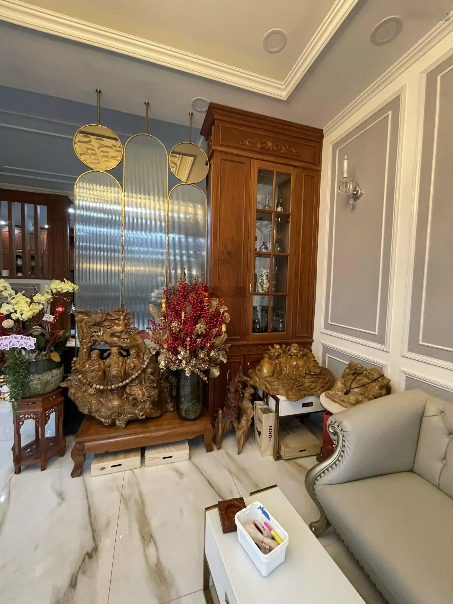 Chủ kẹt tiền cần bán biệt thự 3 tầng đẹp lung linh Hiệp Bình Chánh, Thủ Đức