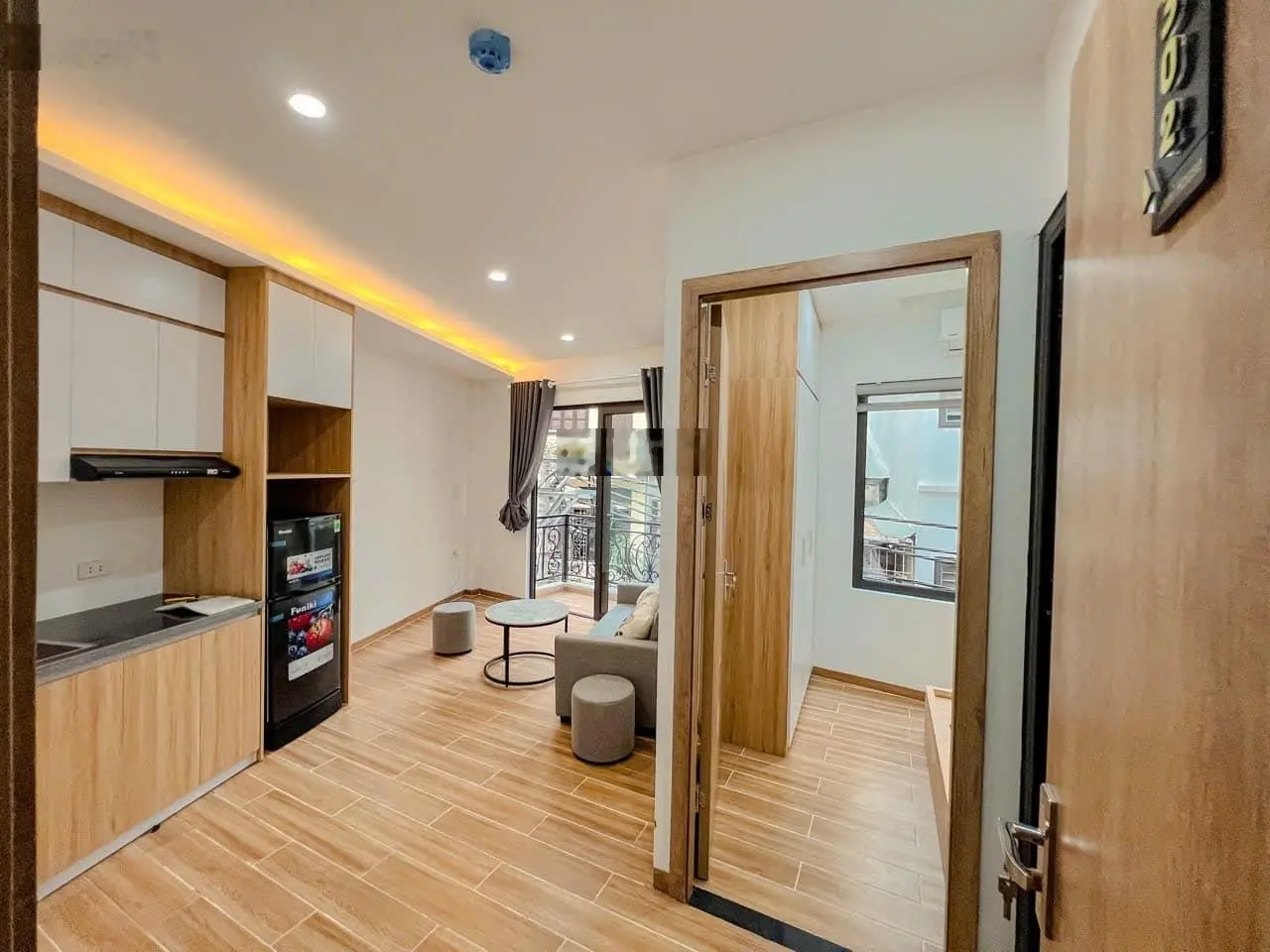 Bán tòa chdv nguyễn chí thanh, 75m x 7 tầng , 19 phòng, dòng tiền 95tr/tháng