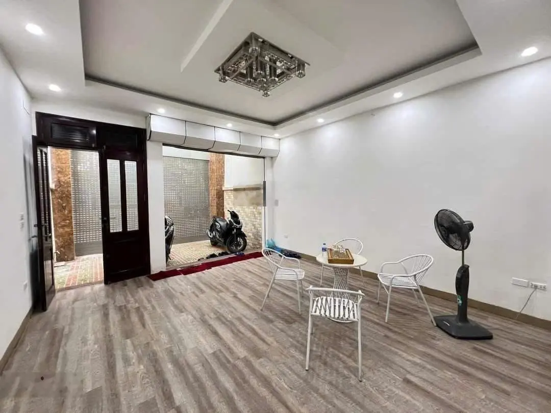 Bán nhà siêu đẹp, kđt Văn Quán, Hà Đông, diện tích 112m2 * 4 tầng, mt 5m giá chỉ 28 tỷ
