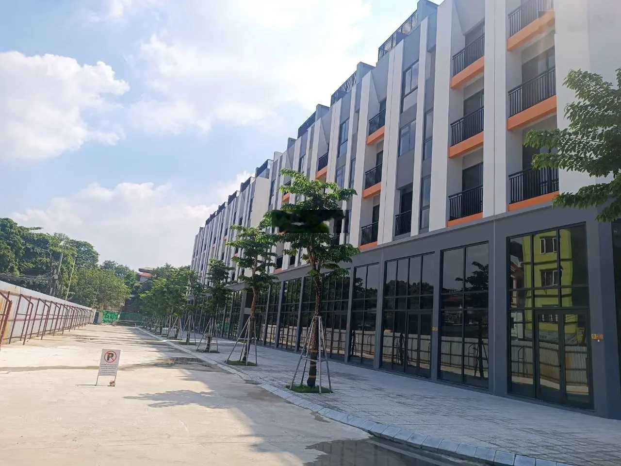Cập nhật mới nhất bảng hàng thấp tầng Hoàng Thành Pearl số 55 Nguyễn Văn Giáp. Liên hệ: 0989 182 ***