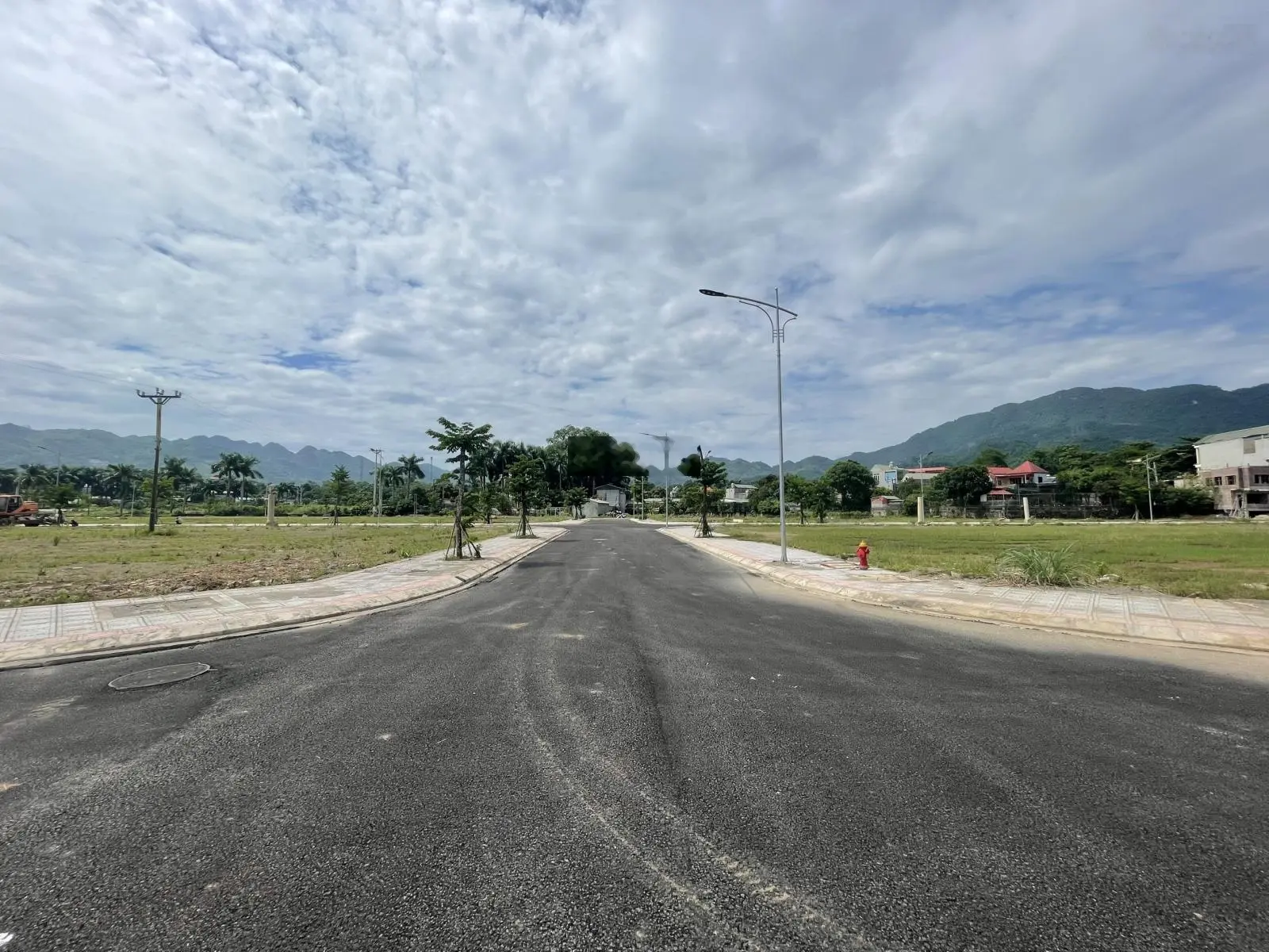 Bán đất tại khu đô thị Thống Nhất. Diện tích 120m2, giá thương lượng