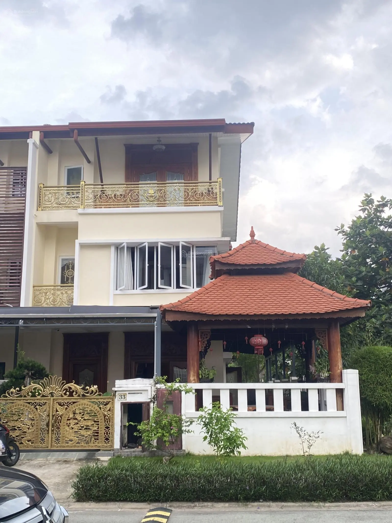 Bán biệt thự gỗ Thới Hoà, Bến Cát, Bình Dương giá 9 tỷ