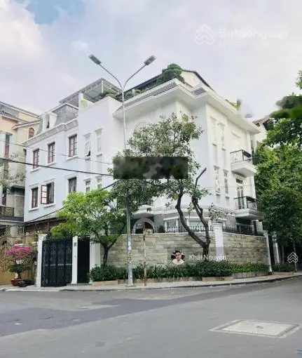 Siêu RẺ 36 tỷ! Bán MT ngang 8*16m ngay Đ. Hoa Lan, P. 02, Q. Phú Nhuận - 4 tầng