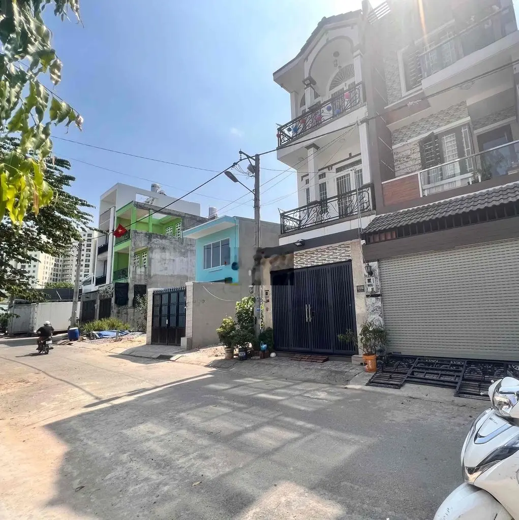 Đất hiện hữu 68m2, Gần Quốc lộ 1A, Đường xe hơi 5m, Tam Bình, Thủ Đức