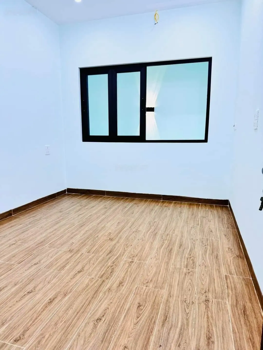 Hoa hậu Xuân Phương - 40m2x5t - phân lô - ô tô tránh - nhà mới - nội thất hiện đại - nhỉnh 9 tỷ