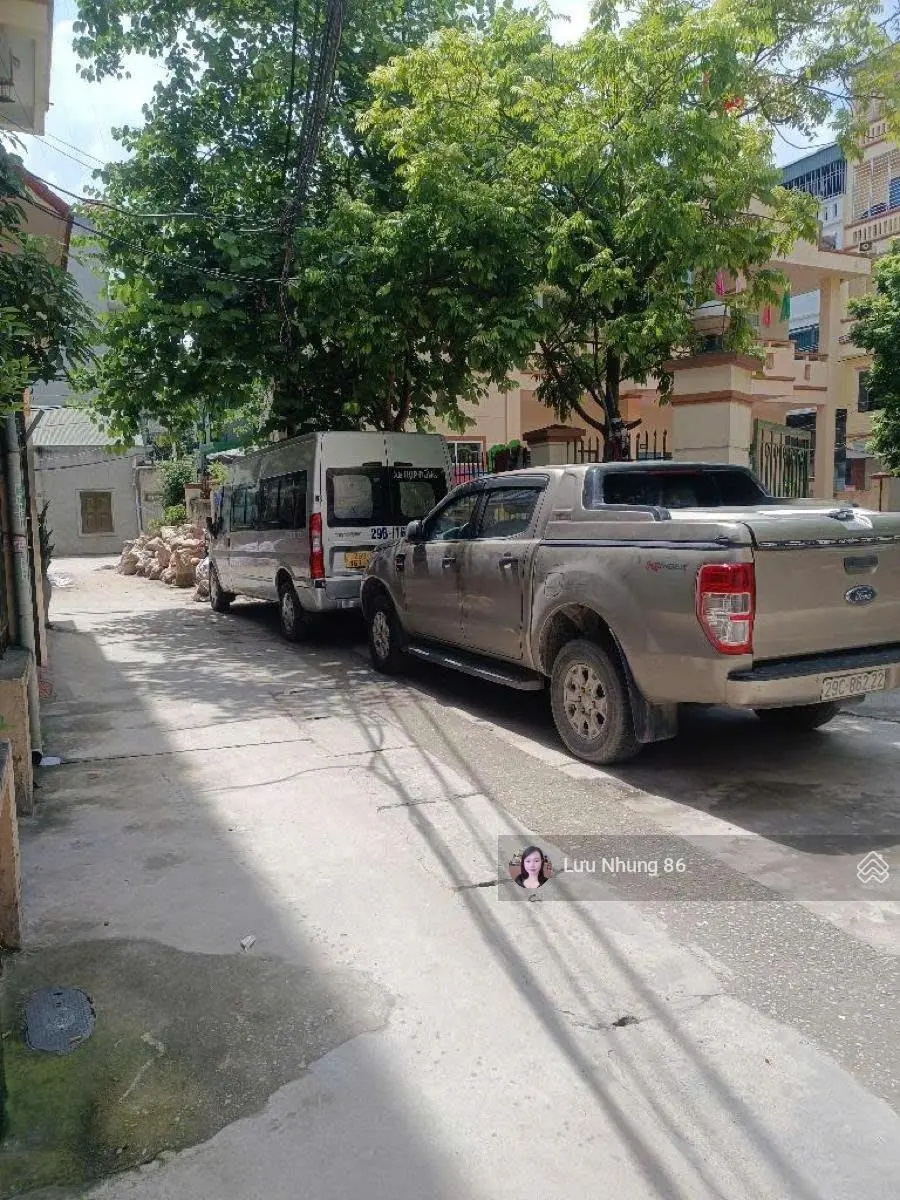 Bán nhà Xuân Đỉnh 60 m2 giá siêu hời ngõ rộng thông Ôtô vào nhà 20m ra phố, nhiều tiện ích