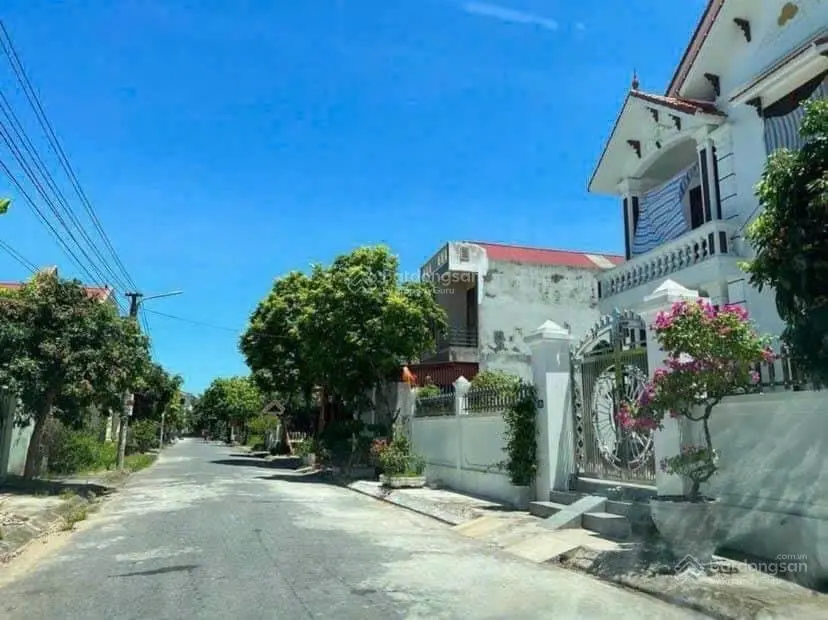 Chính chủ gửi bán lô tái định cư Hòa Nghĩa, Dương Kinh, Hải Phòng. Đường rộng 12m dân cư đông đú
