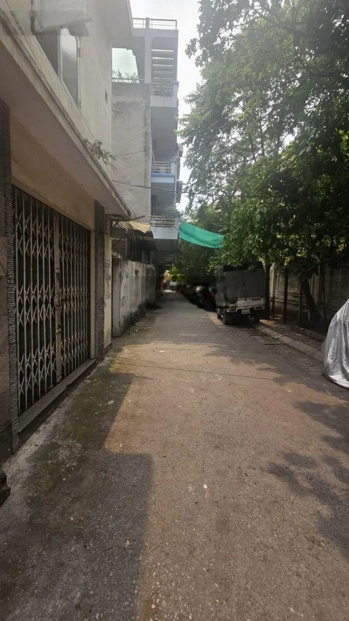 Bán đất Lạc Trung 190m, MT7m, đường nhựa ô tô tránh vỉa hè, giá 26 tỷ. Sổ chính chủ. LH:0946 387 ***