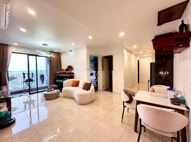 BÁN NHANH VINHOMES D CAPITALE 71M2, 2N, FULL ĐỒ GIÁ 6 TỶ