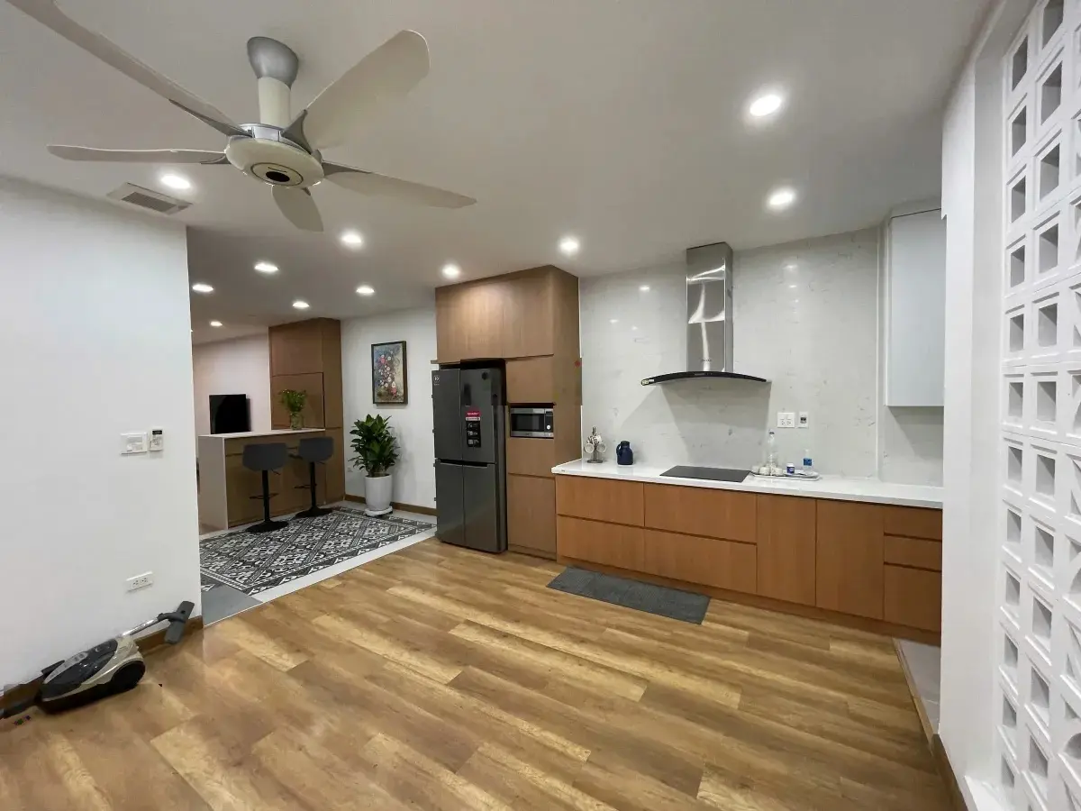 Chính chủ cần bán nhanh LK ngõ 38 Xuân La, Tây Hồ 86m2 5T thang máy, MT 5m, ô tô KD, giá thiện chí