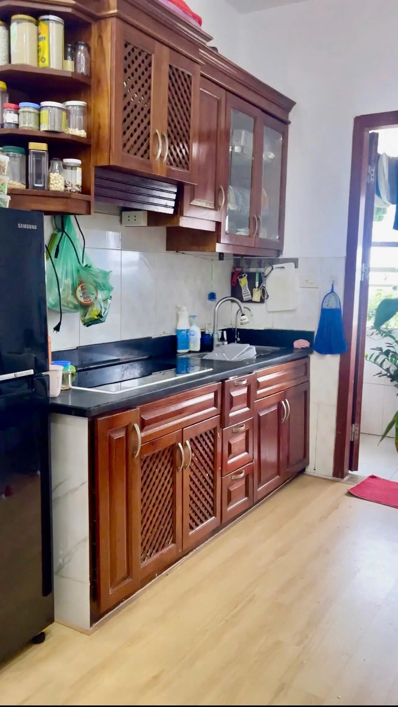Giá tốt nhất khu vực, bán căn hộ 2PN, 2VS CT10 Đại Thanh - nhà đẹp như ảnh chỉ 2, x tỷ
