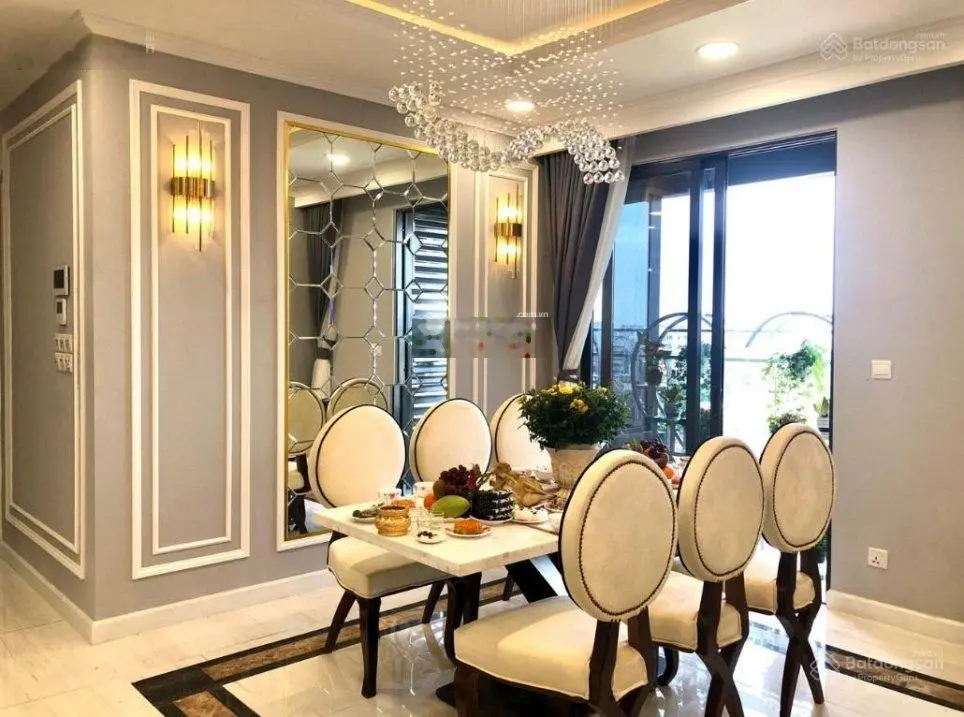 Chính chủ cần bán chung cư Sky Center, DT 72 m2, 2pn, 2wc, giá 4.2 tỷ. LH em 0931 177 *** Zalo /Ngọc
