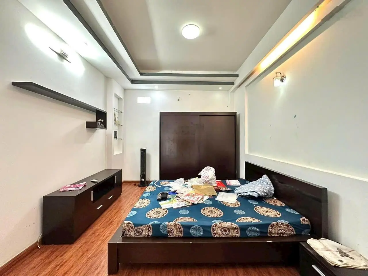 4.1x15m, 4 lầu, HĐ thuê 30tr, Nhà hxh 5m khu Phan Xích Long, sát TT thể thao Rạch Miễu, Giá 14 tỷ