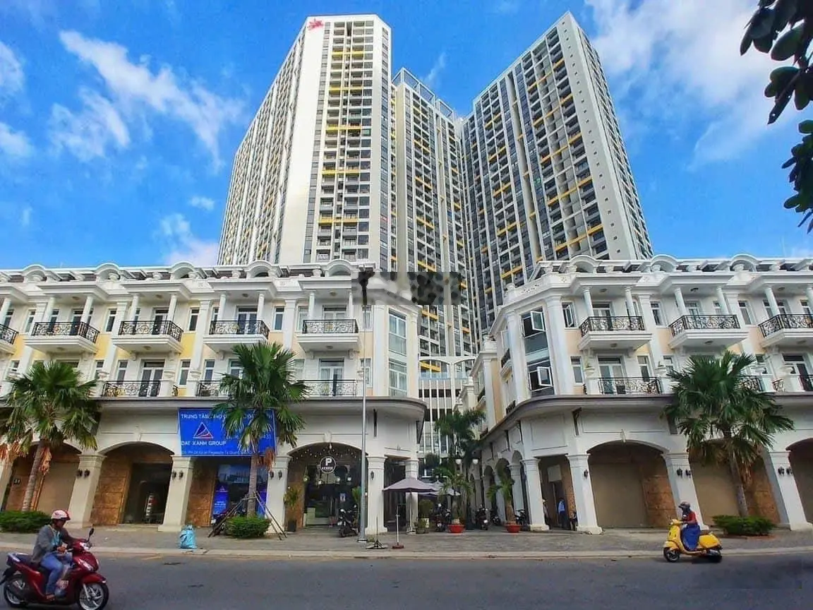 Căn hộ đẹp nhất rẻ nhất The Pegasuite full nội thất 3PN bao vay ngân hàng